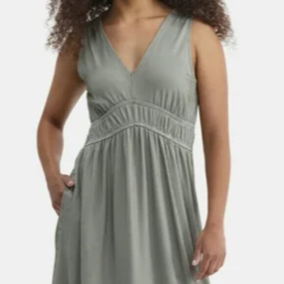 Time and Tru Sleeveless Maxi Dress - Picture 1 of 3